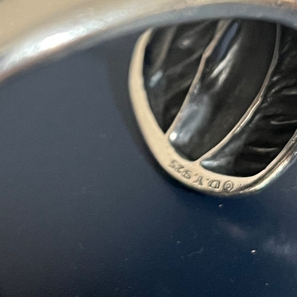 David Yurman Wide Crossover Cuff Bracelet in Sterling Silver 925 Size M - Picture 9 of 10